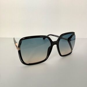 NEW!!! Tom Ford Solange 02 TF1089 01P women sunglasses Authentic